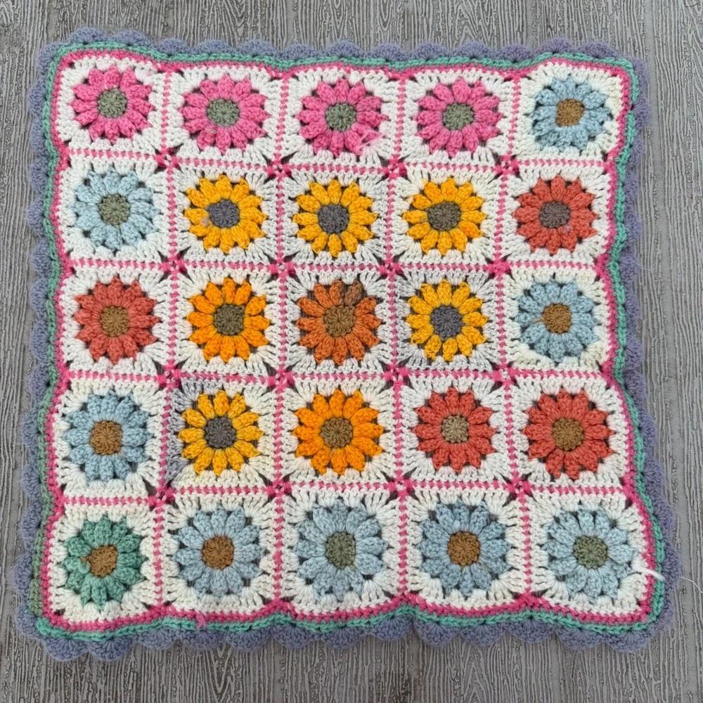 Handmade Crochet Granny Square Baby Blanket Floral 3D Sunflowers Pink Blue 19x18